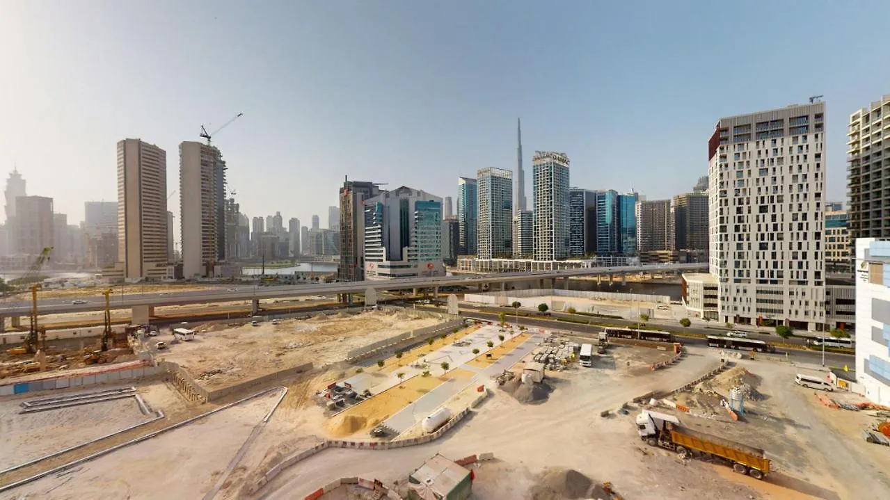Saffeer Tower 2 - Studio With Burj Khalifa View Dubai Apartment