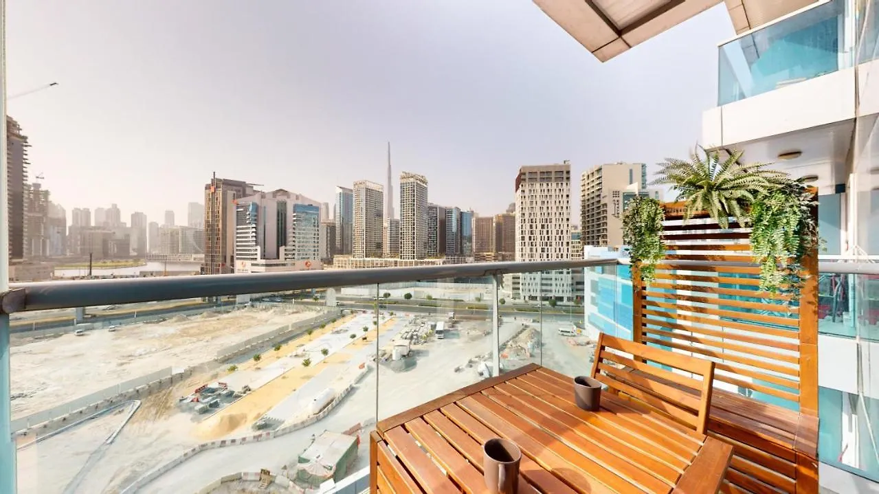 Apartment Saffeer Tower 2 - Studio With Burj Khalifa View Dubai